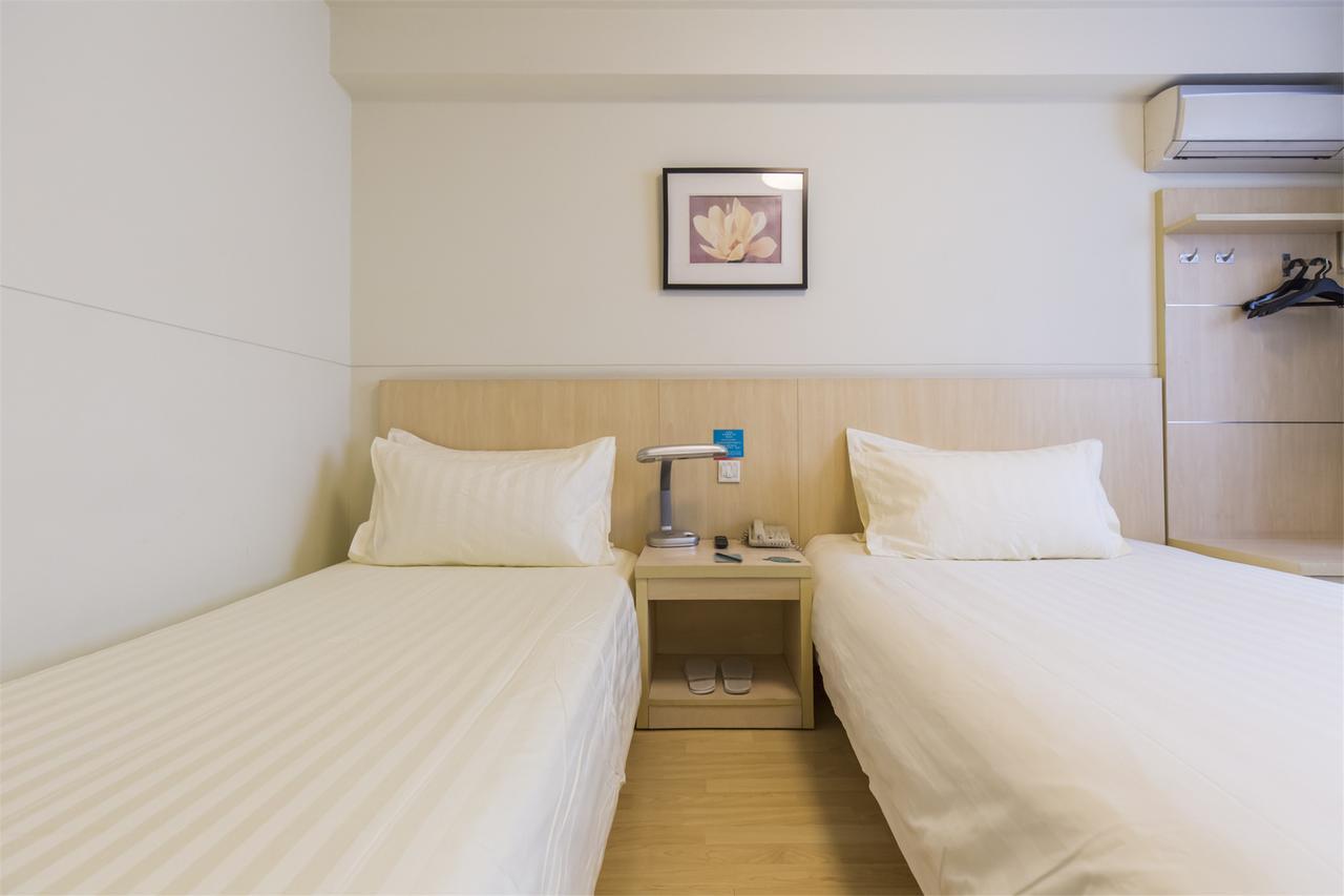 Jinjiang Inn Selected Shenzhen Huanggang Port Huangcheng Plaza Exterior foto